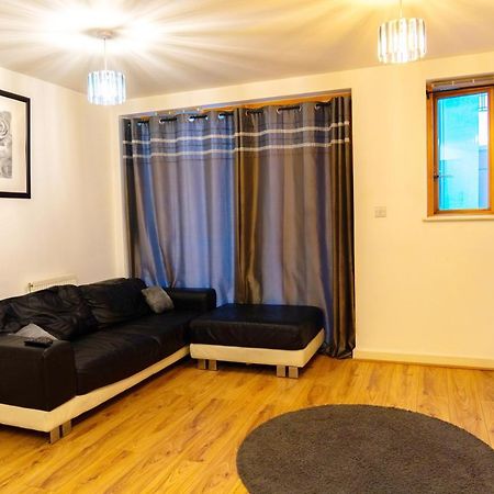 1 Bed - Sleeps 2 - 7 Min Walk To Hackney Station Apartman London Kültér fotó