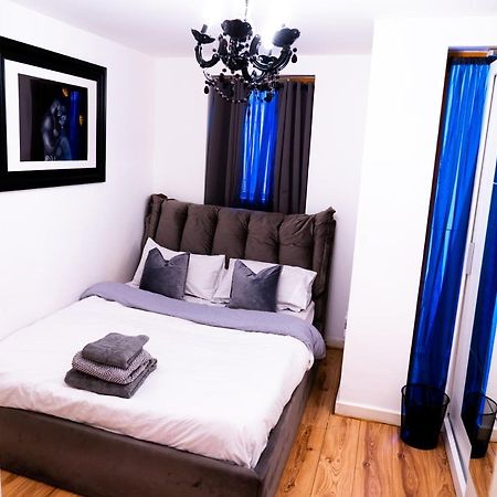 1 Bed - Sleeps 2 - 7 Min Walk To Hackney Station Apartman London Kültér fotó